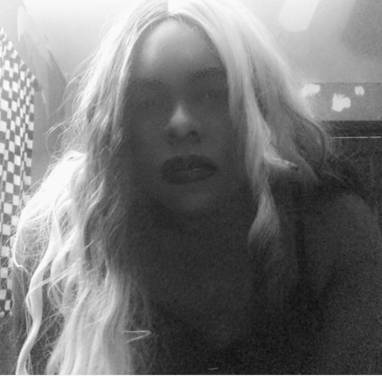 dianadehoochie OnlyFans profile picture