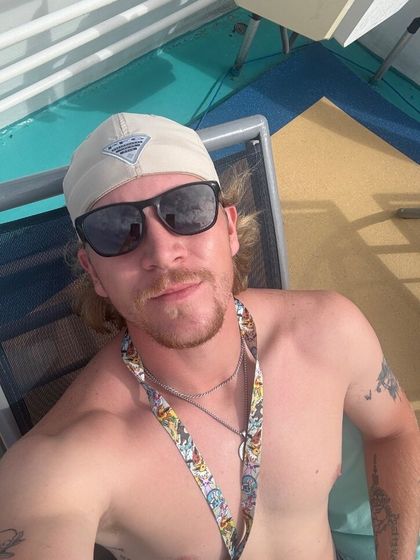 u35246718 OnlyFans picture
