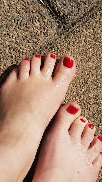 nelli_feet OnlyFans picture