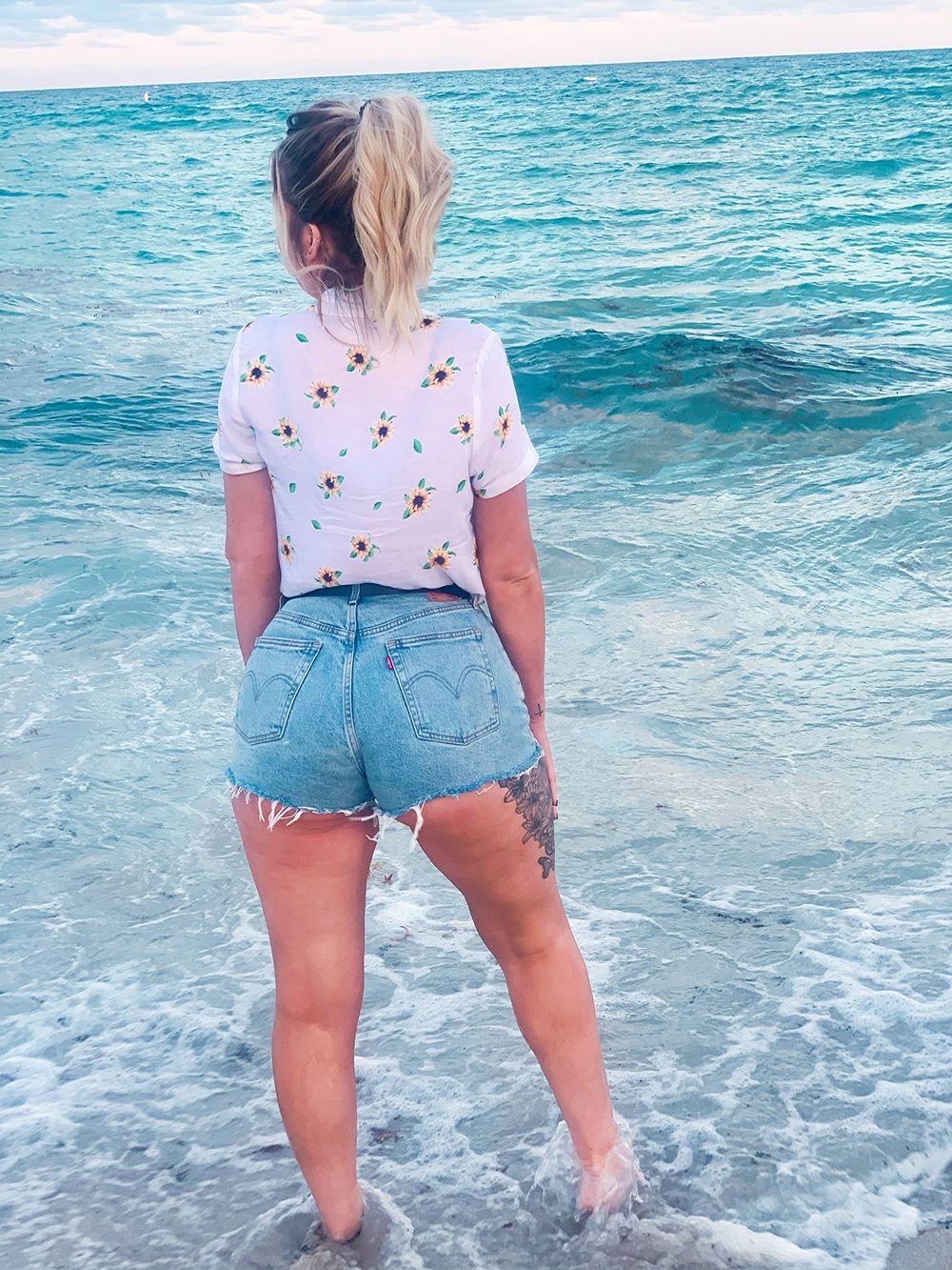 hello_sunshine123 OnlyFans profile picture