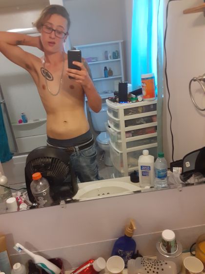 themainbee OnlyFans picture