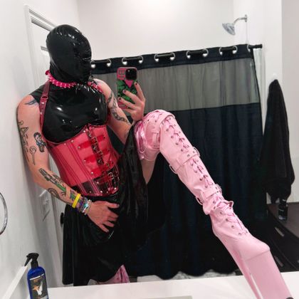 latexnoctis OnlyFans picture