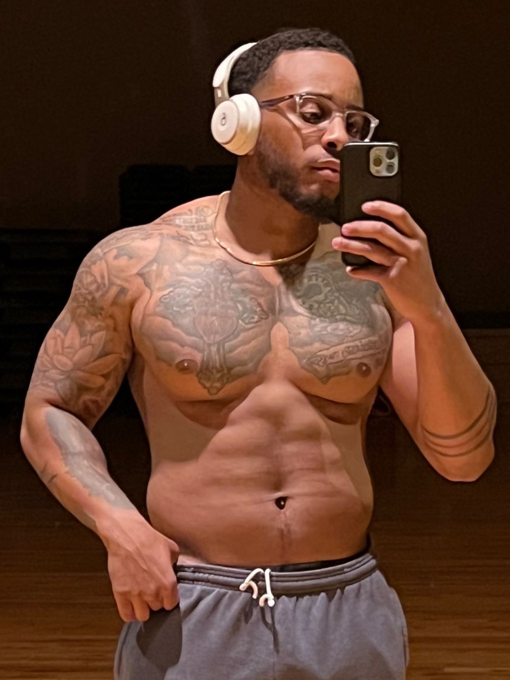 julysveryownnxxx OnlyFans profile picture