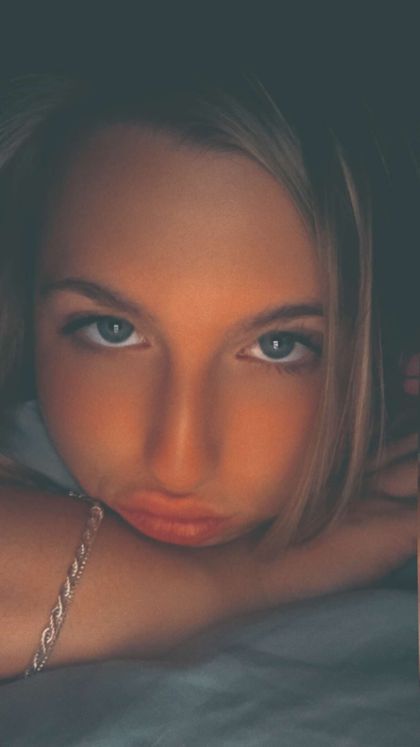 amberluvs79 OnlyFans picture