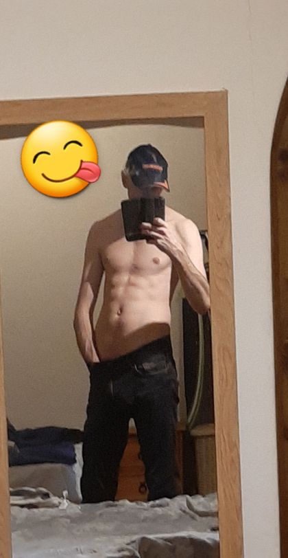 chrisw8860 OnlyFans picture