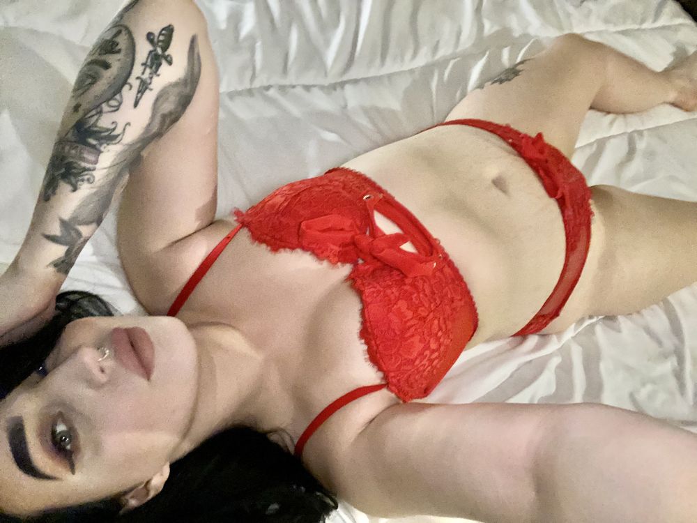 mialouise93xxx OnlyFans profile picture