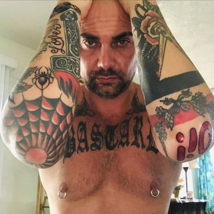 skinm8alex OnlyFans picture