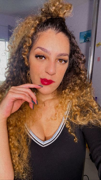 danniealmeida OnlyFans picture