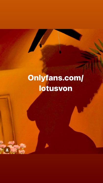 lotusvon OnlyFans picture