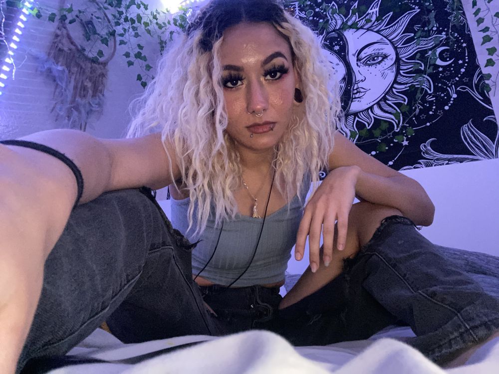 hibiscuses OnlyFans profile picture