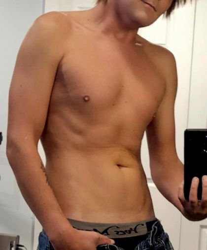openupbrokeboy OnlyFans picture