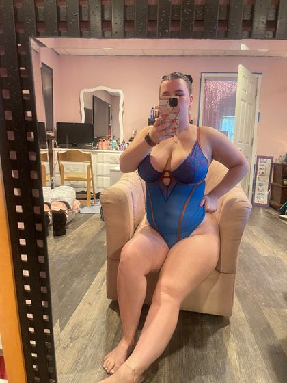 nik-at-night OnlyFans picture