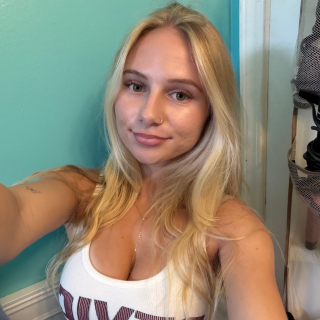 maddielangley OnlyFans picture