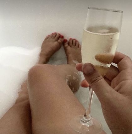 housewifethrills OnlyFans picture