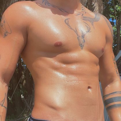 mr.v.official OnlyFans picture