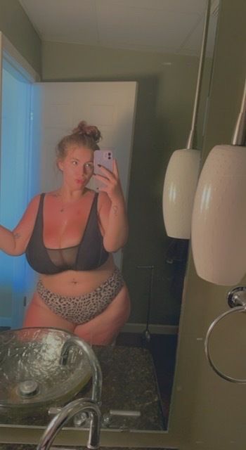 tab0301 OnlyFans picture