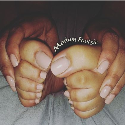 madamfootsie OnlyFans picture