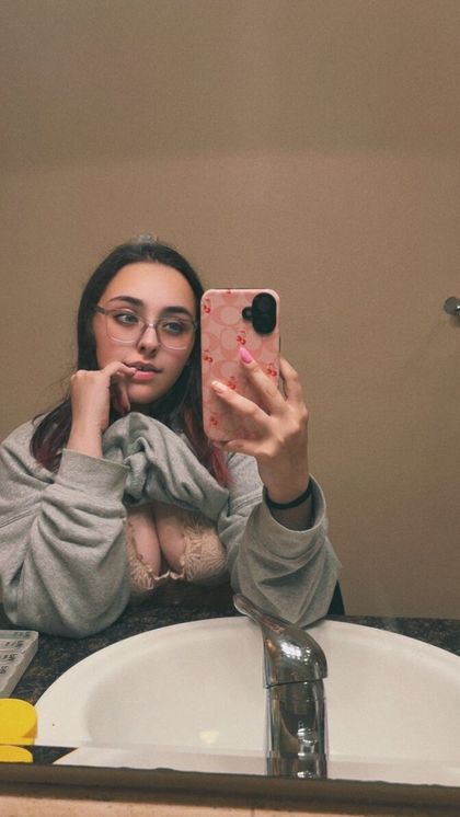 bebegirl101 OnlyFans picture