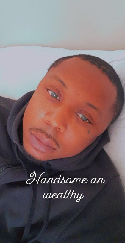 mr.mushroom12 OnlyFans picture