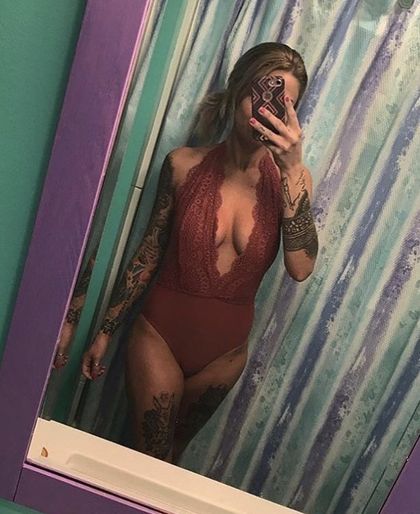 ladyhannah OnlyFans picture