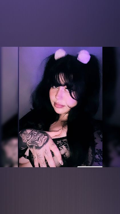 miss.violetxxx OnlyFans picture