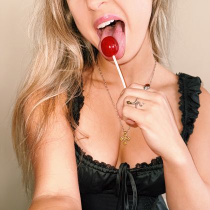 perkyypeachess OnlyFans picture