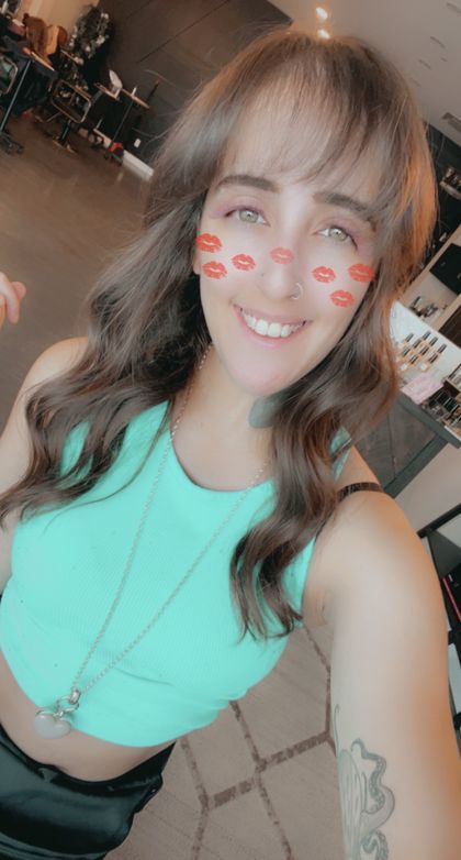 littleravequeen OnlyFans picture