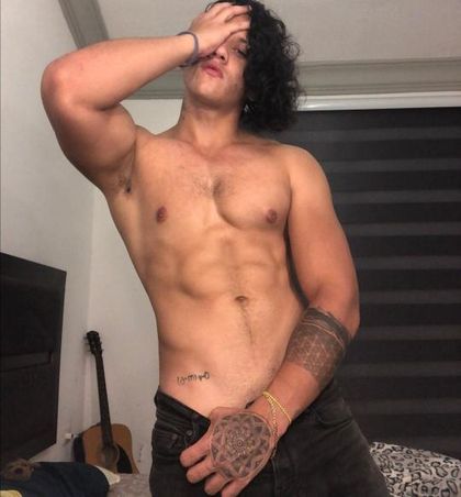 u181317359 OnlyFans picture