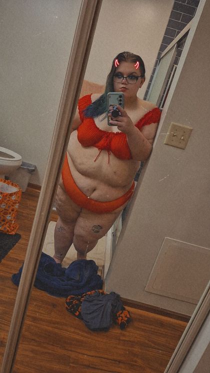 gothiclover1997 OnlyFans picture