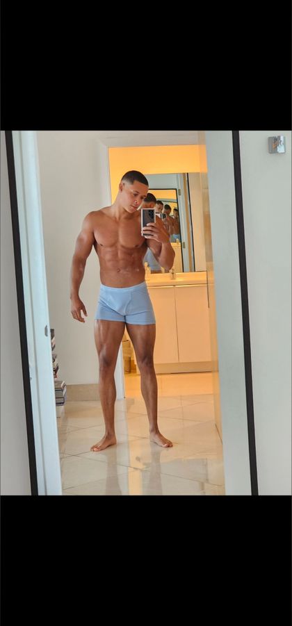 mikey_flex OnlyFans picture