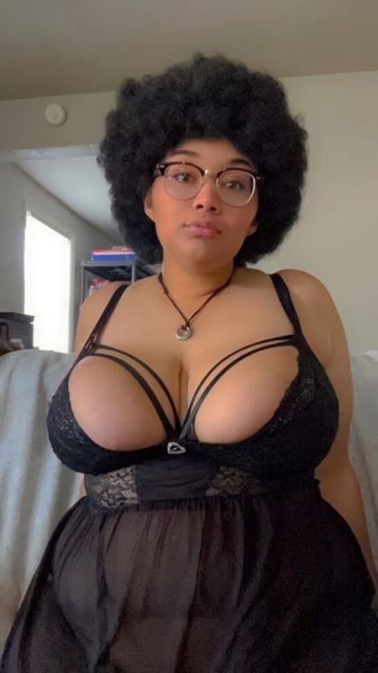 succubuschar OnlyFans picture