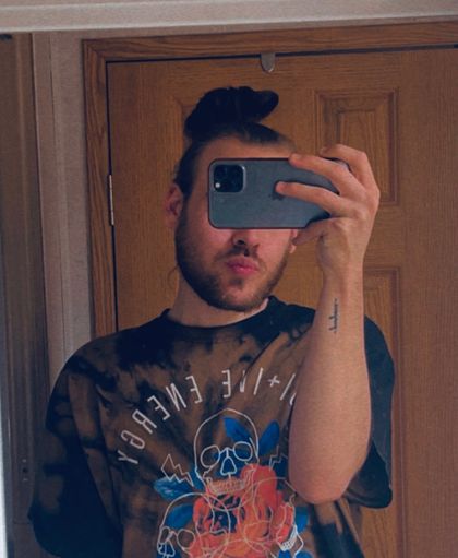 u308594699 OnlyFans picture