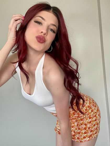 cherrywhitebabe OnlyFans picture