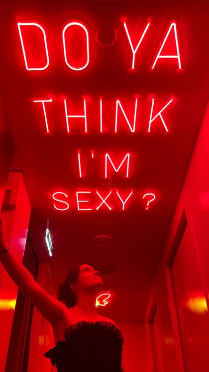 evienextdoor OnlyFans picture
