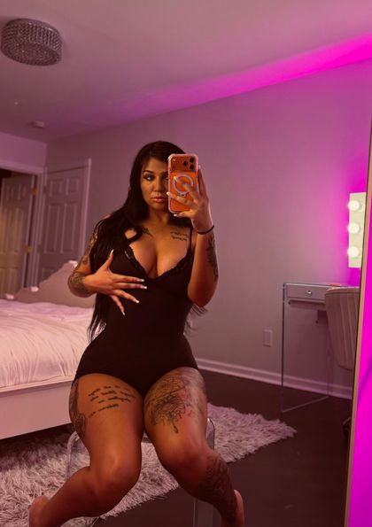 randaofficial1 OnlyFans picture