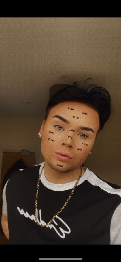 lewisloo32 OnlyFans picture