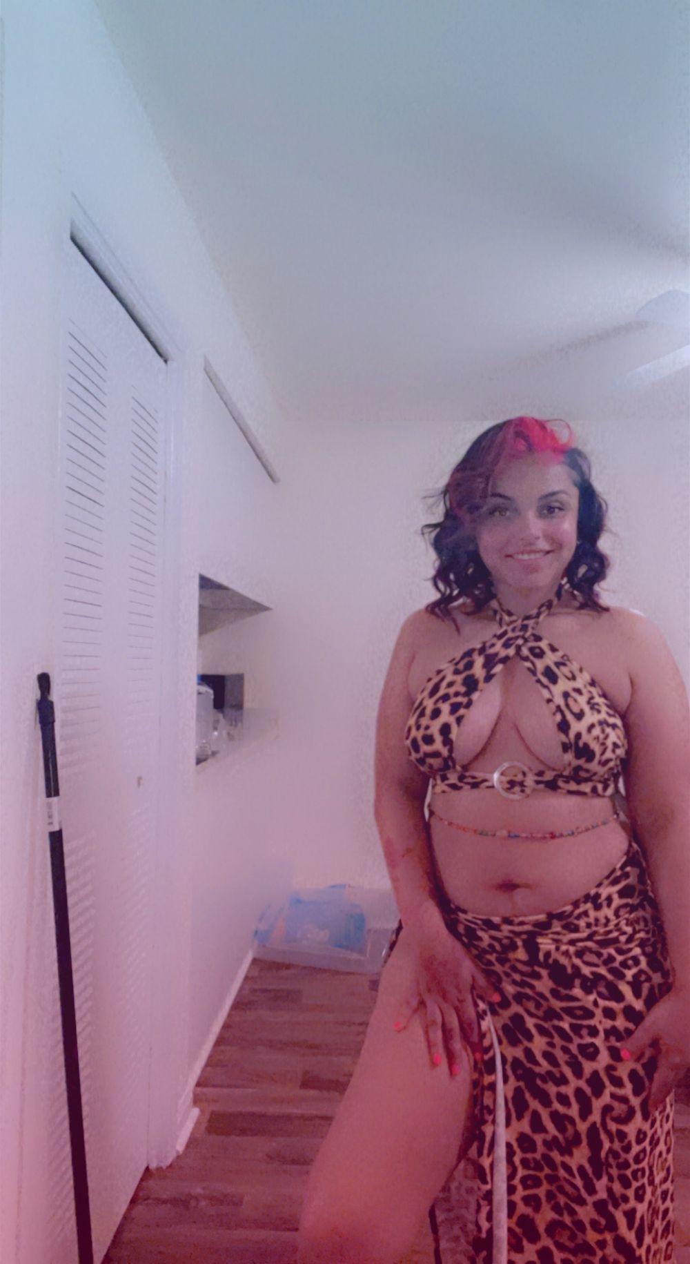 caram3lqu33n OnlyFans profile picture