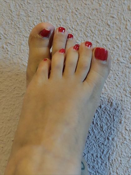 goldeninkfeet OnlyFans picture