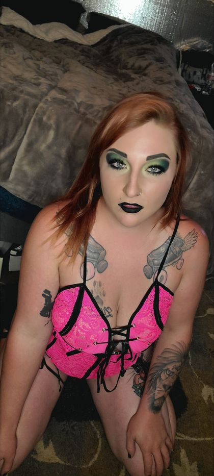 bigbuttbuttercup83 OnlyFans picture