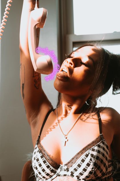 glozita OnlyFans picture