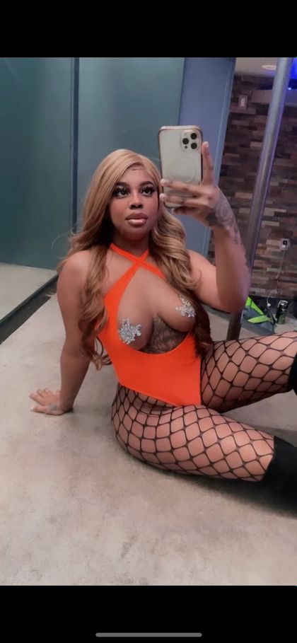 milanxxmonroe OnlyFans picture