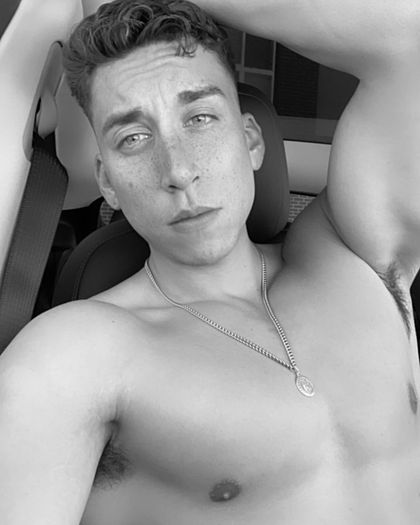 reallyrob303 OnlyFans picture