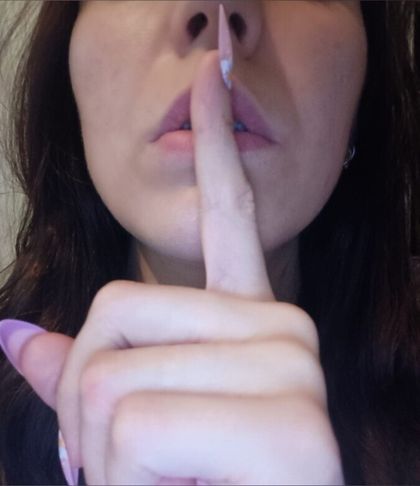 spicyjuliaa OnlyFans picture