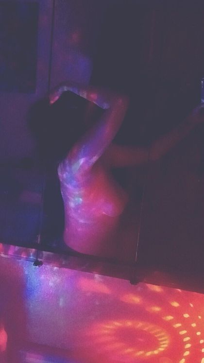 u105072447 OnlyFans picture