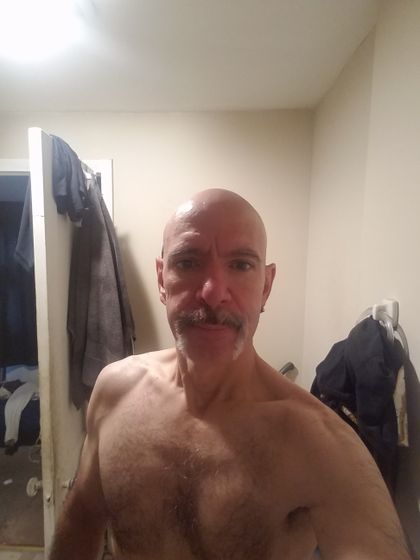 bizzarist OnlyFans picture
