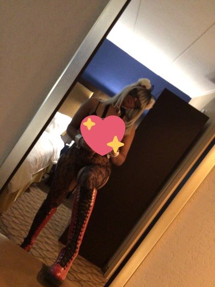 mysteryswitchress0g OnlyFans picture