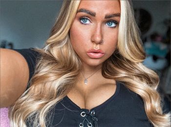 𝐀𝐛𝐢𝐠𝐚𝐢𝐥 𝐑𝐨𝐬𝐞