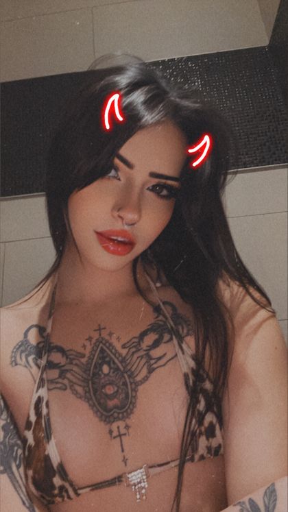 xx.bellaquinn OnlyFans picture