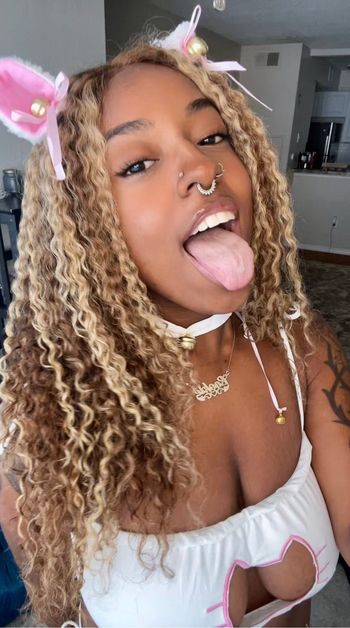 thecookieswirl OnlyFans - Free Trial - Photos - Socials FansMetrics