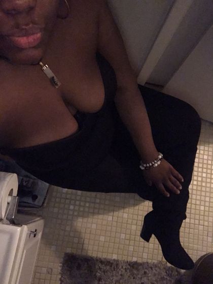queenlysavage OnlyFans picture